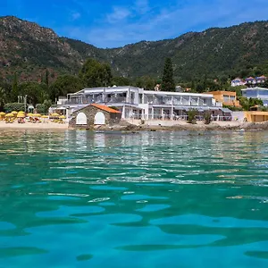 Roc - 4 Etoiles Les Pieds Dans L'eau 4*, Le Lavandou France